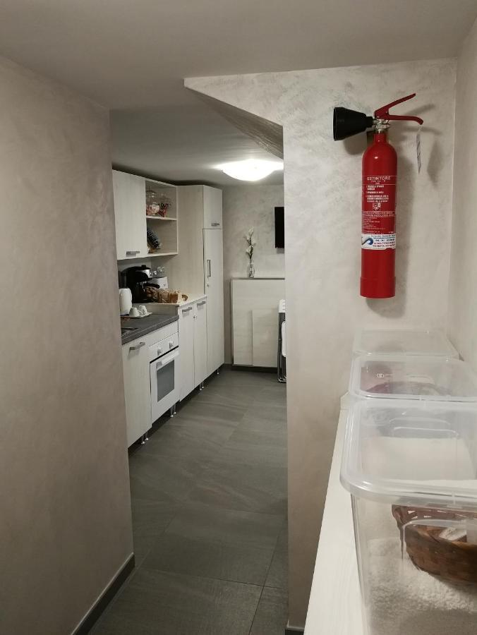 Gio Naples